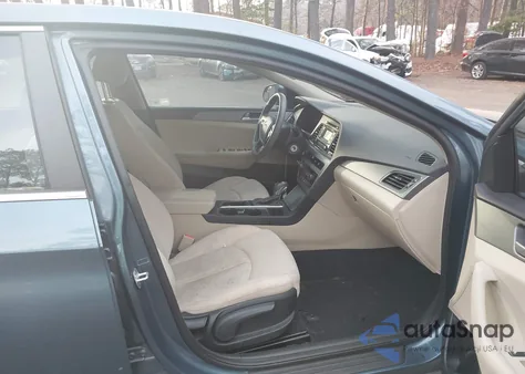 2016 Hyundai Sonata from USA, damaged, VIN 5NPE24AFXGH416578